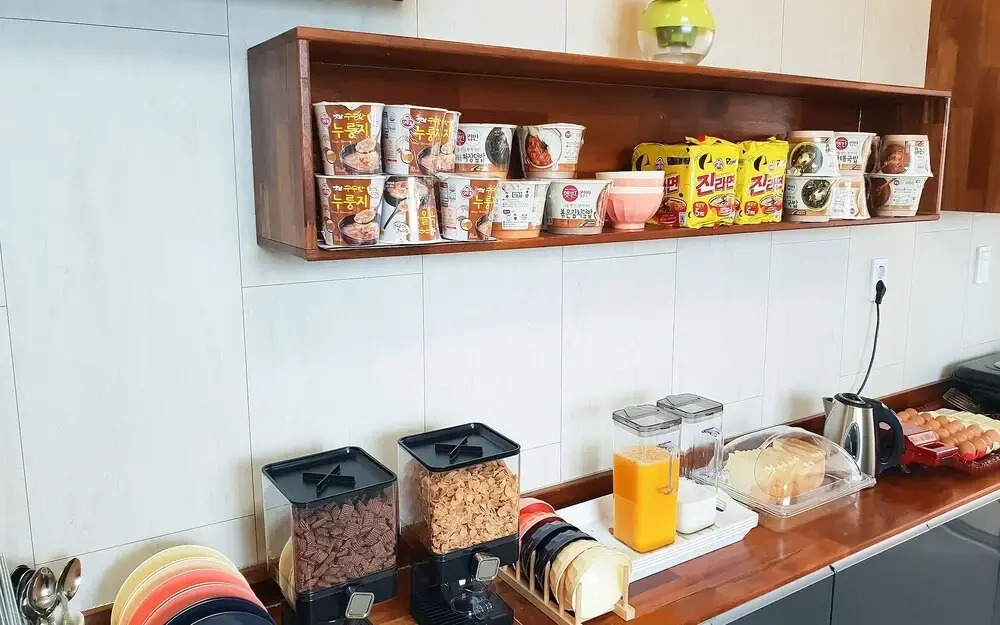 Jinju Hotel Hot