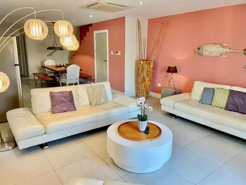Las Islas Condo #1