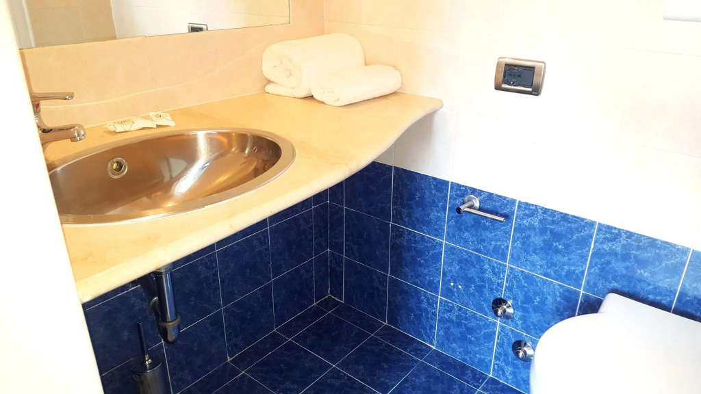 Lake Garda Hostel