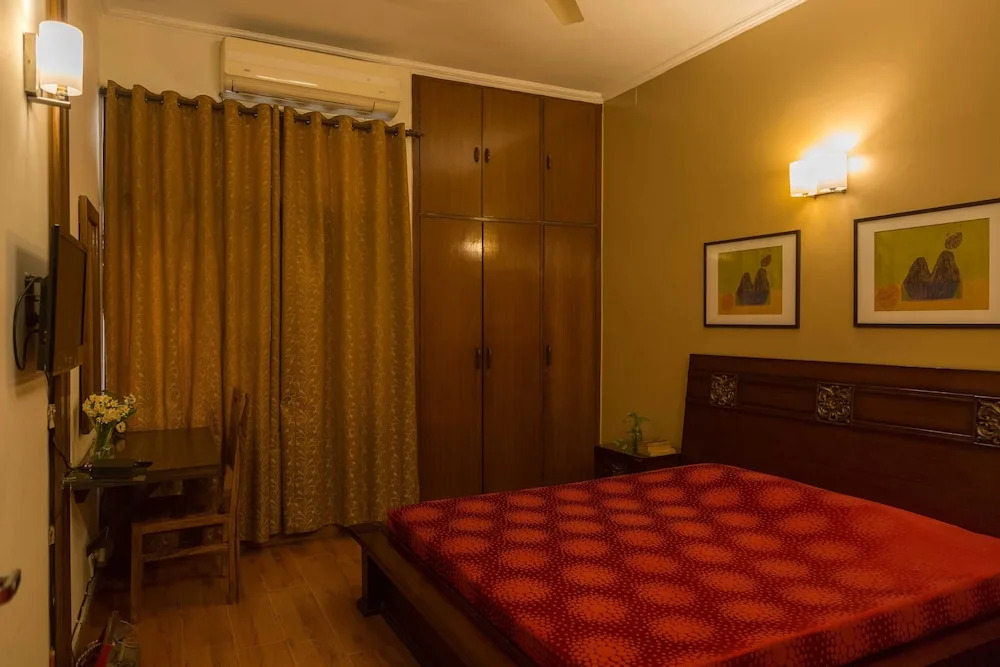 Woodpecker BNB Hauz Khas