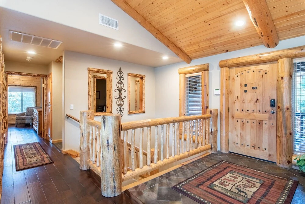 15 - The Lodge At Timberline Trail 4 Bedroom Home by Redawning