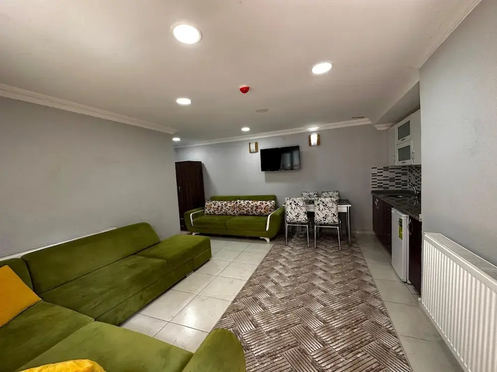 Hayat Rose Hotel II