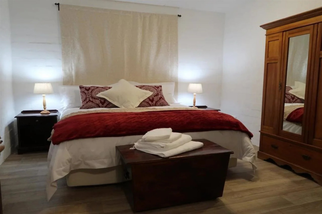 Hemel en Aarde Village Accommodation