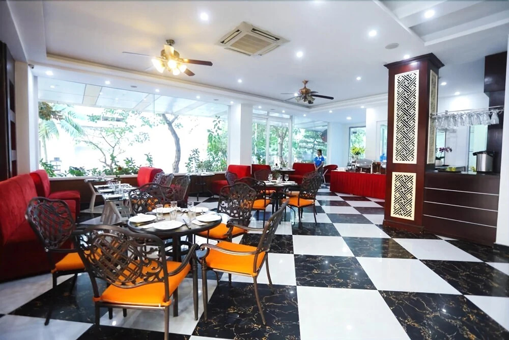 Island Pearl Hotel