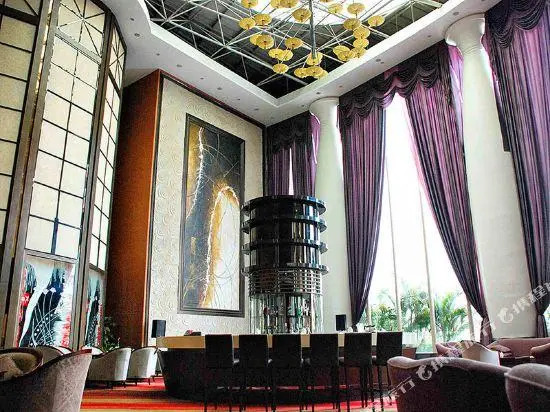 Grand Honor International Hotel