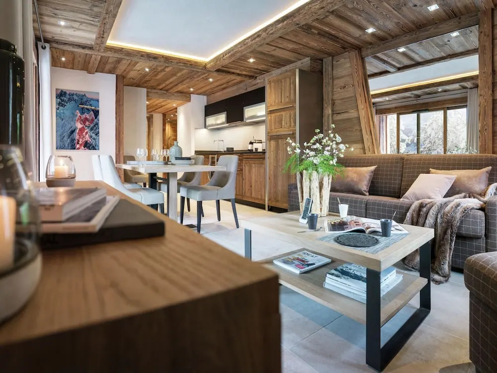 Rustic Apartment With Dishwasher, 150 m. From the Cableway