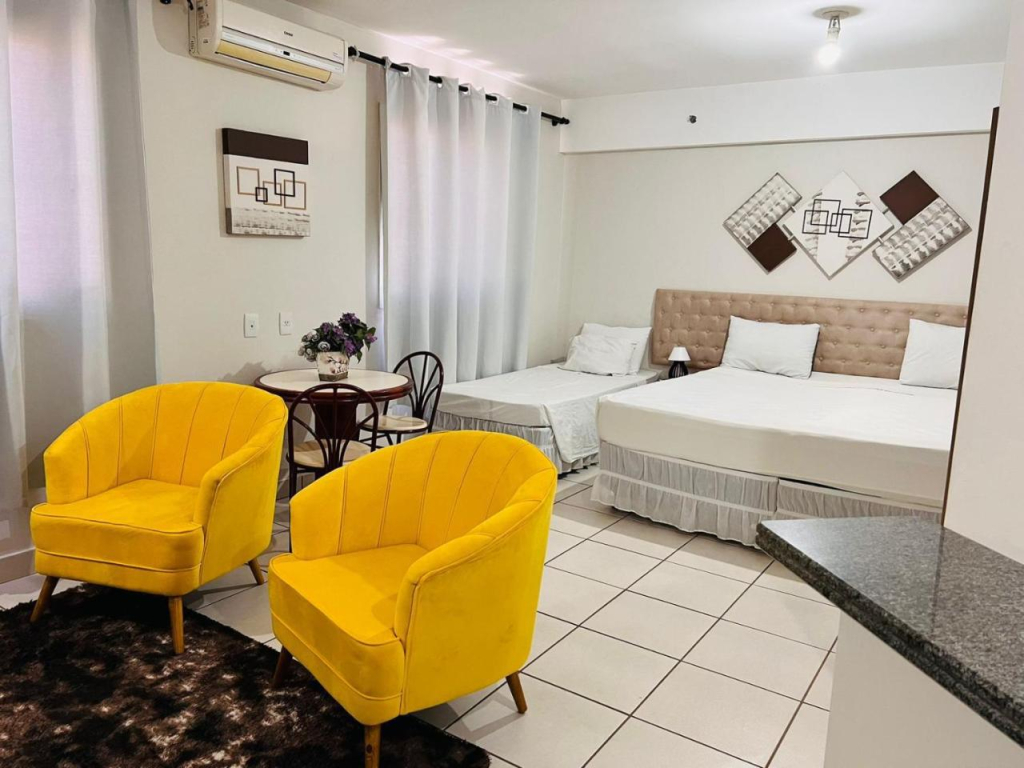 Saint James Palace Hotel