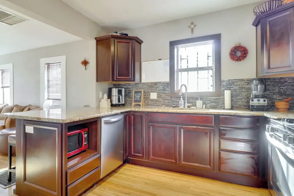 2 Mi to Heart of Old Town! Stylish ABQ Home