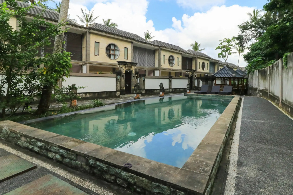 Purnama Hotel