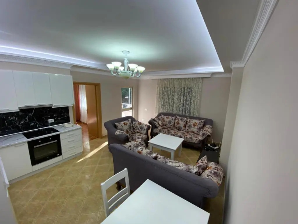 F&E Apartments
