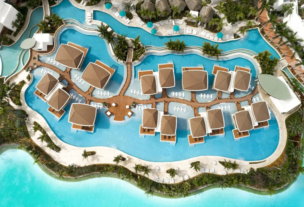 The Guitar Hotel at Seminole Hard Rock