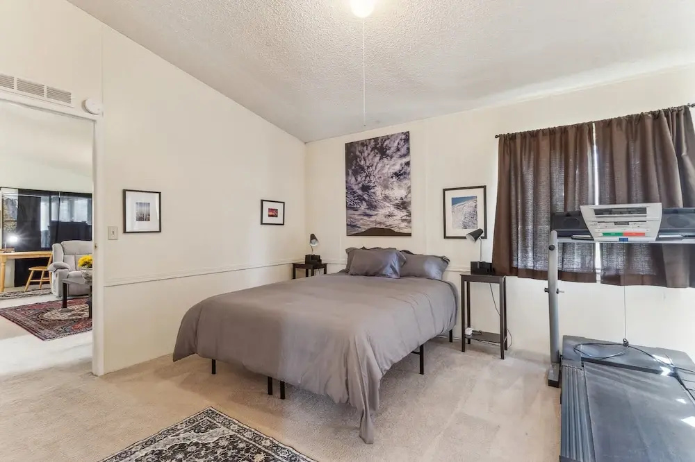 Lincoln Lodge 2 Bedroom Cabin by Yosemite Region Resorts