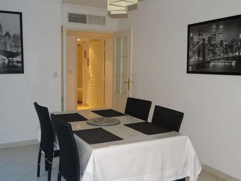 Appartement Cavalaire-sur-Mer, 2 pièces, 4 personnes - FR-1-100-215