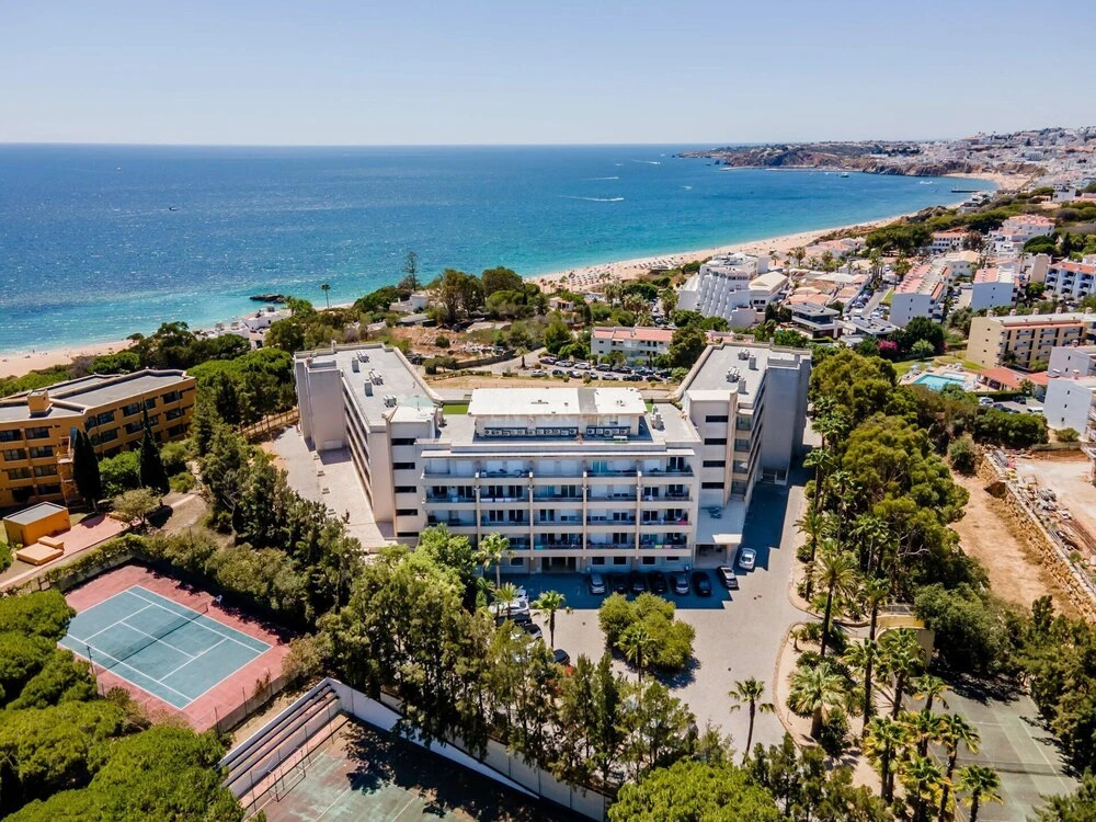 Remarkable 1-bed Beach Apartment in Albufeira