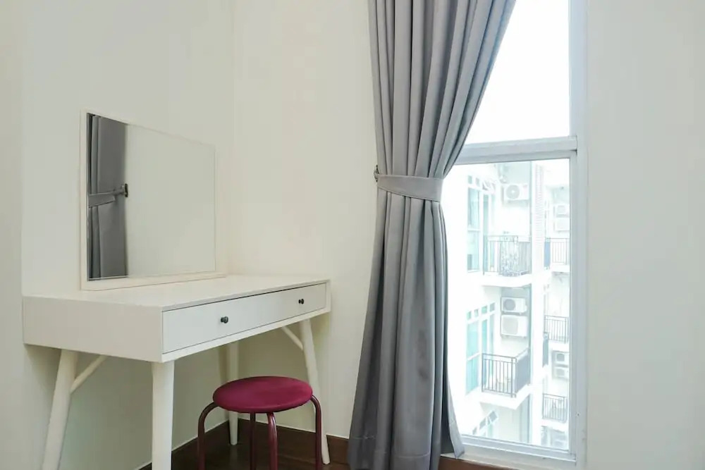 Minimalist and Relaxing 1BR Apartment at Puri Orchard