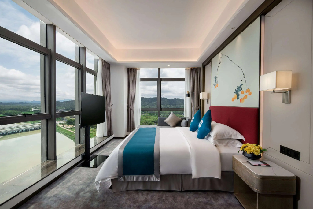 Ramada By Wyndham Huizhou Longmen
