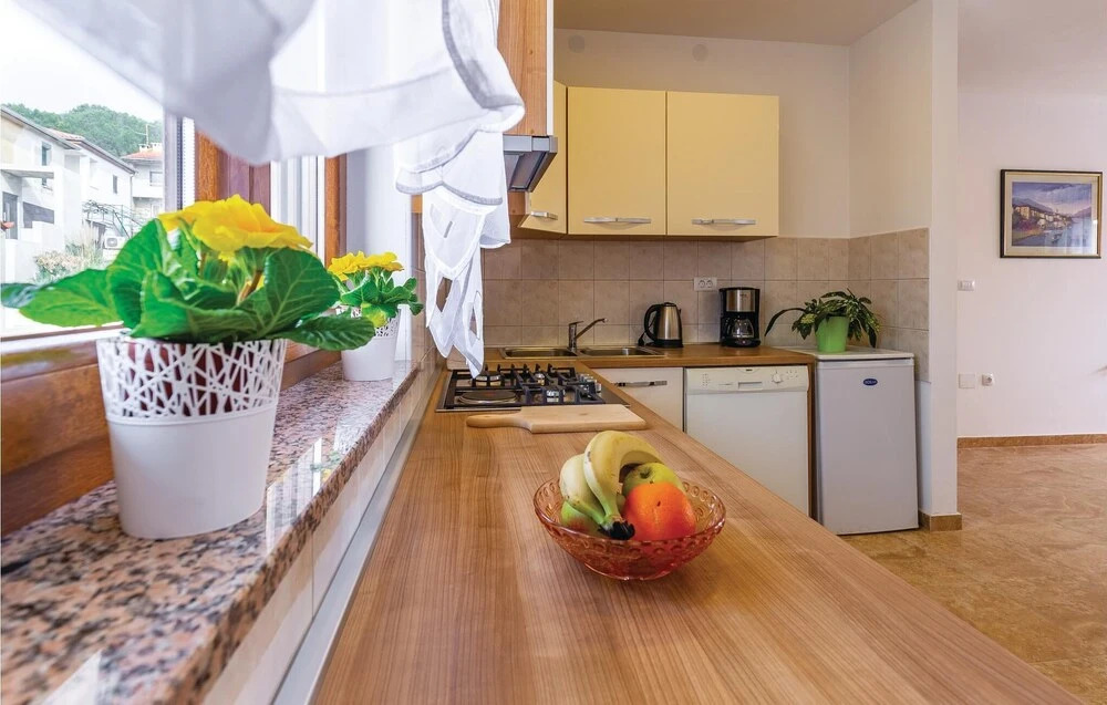 Stunning Apartment in Pula With Wifi and 2 Bedrooms