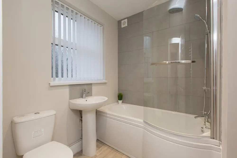 Townhouse @ 66 Rose Street Stoke