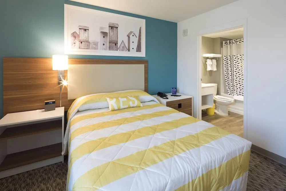 Uptown Suites Extended Stay Nashville TN - Smyrna