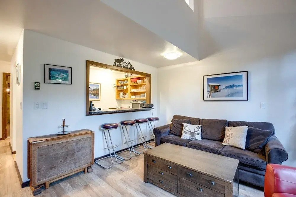Mt Baker Lodging Condo 06 - Sleeps 5