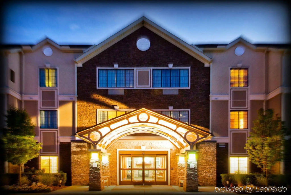 Staybridge Suites Detroit-Novi by IHG