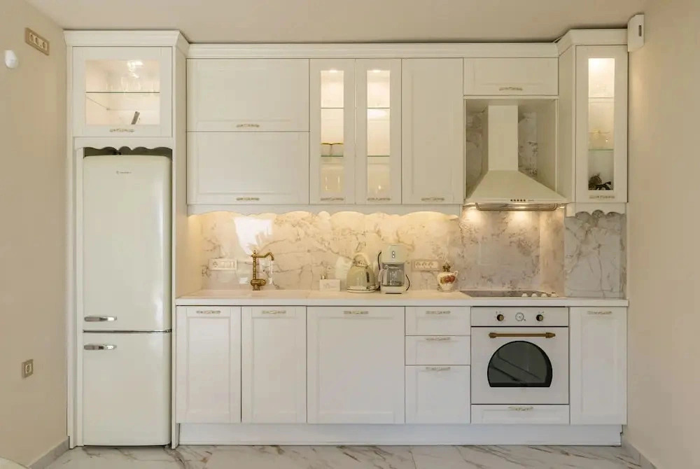 Glam and Calm Gouves by Cretanhouses