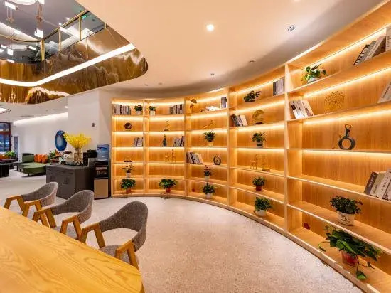 LANOU Hotel (Beijing Shilihe Subway Station Panjiayuan)