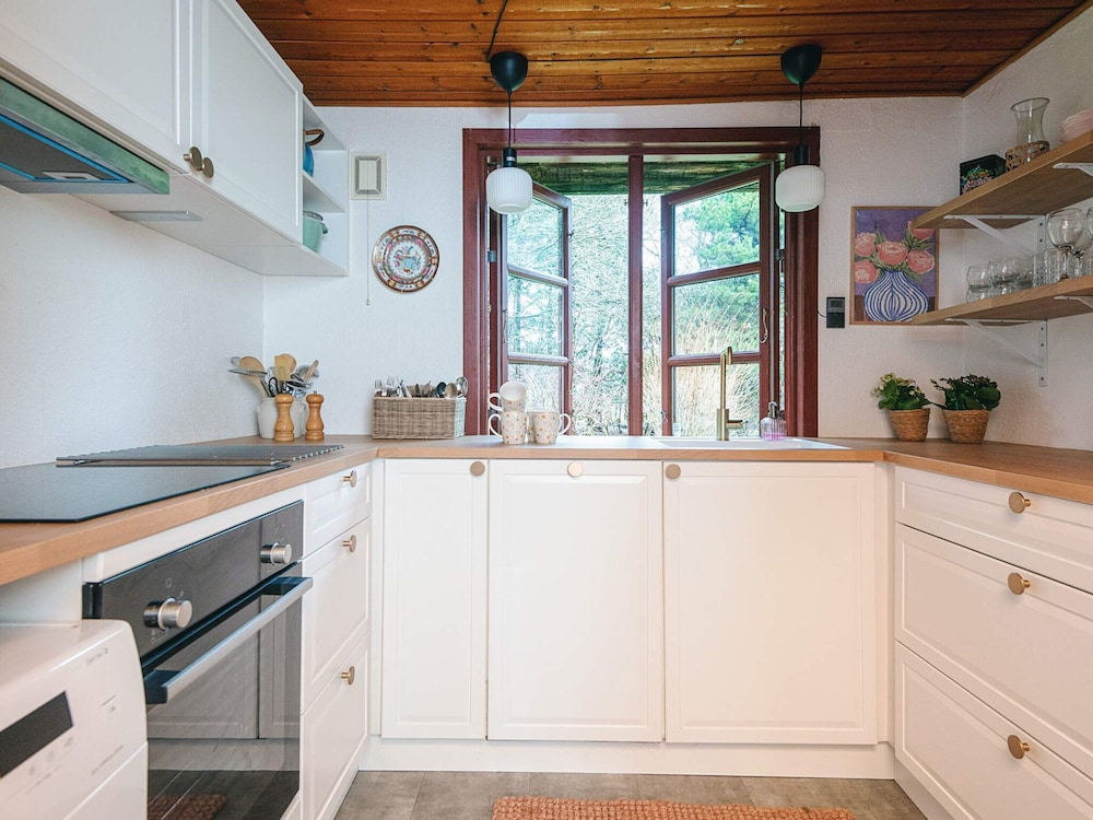 6 person holiday home in Blokhus