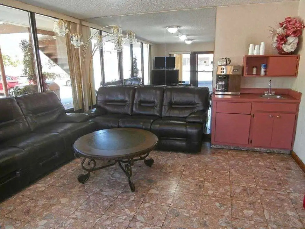 Americas Best Value Inn - Decatur