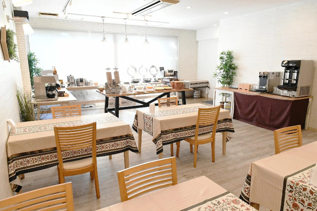 箱根芦ノ湖 HOTEL RaKuun