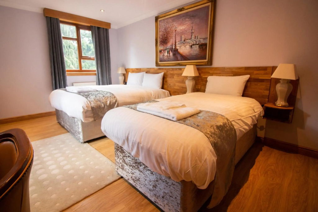 Westone Manor Hotel