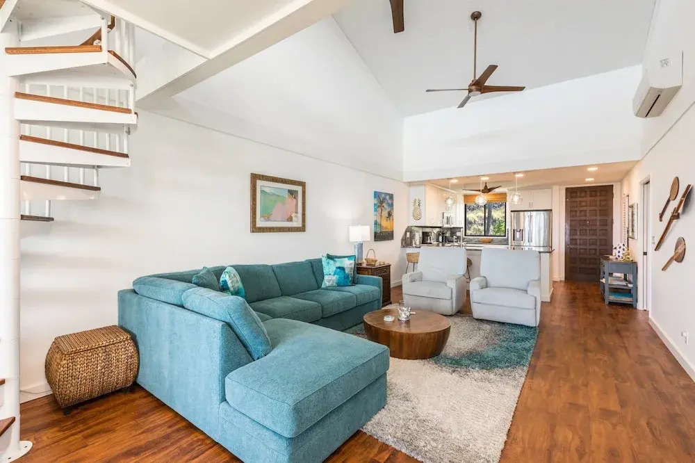 Country Club Villas #340 condo