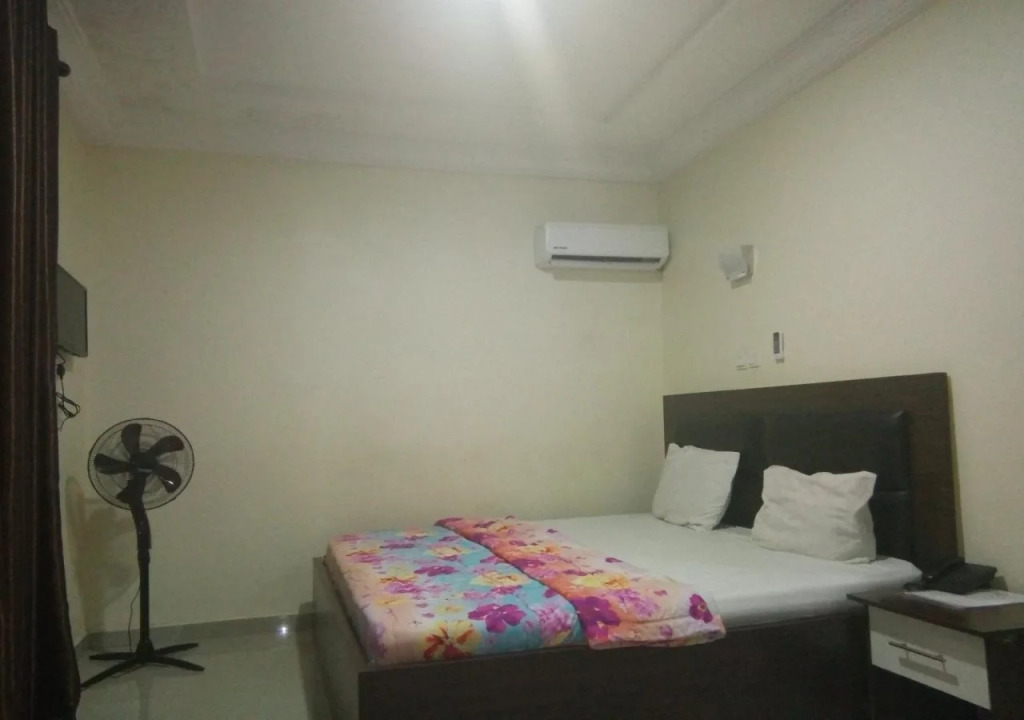 Assie Hotel