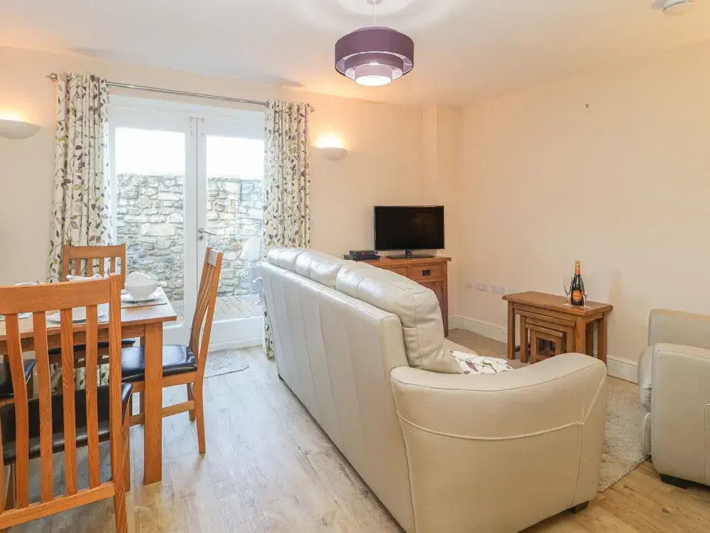 7 Malt House Court