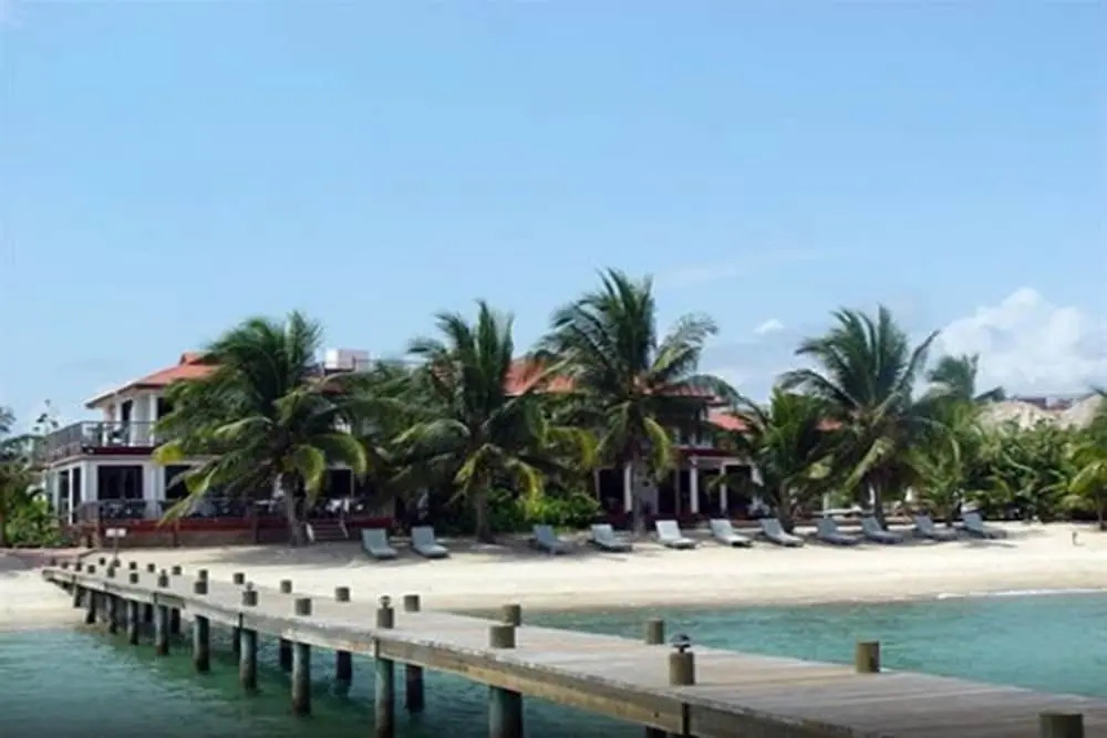Roberts Grove Beach Resort