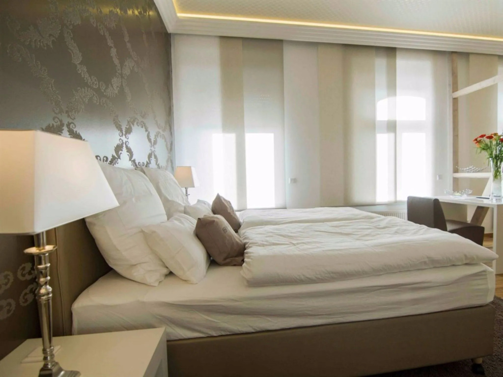 Haven Hotels - Helvetia Suites Düsseldorf City