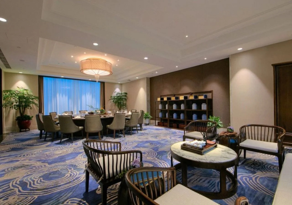 Qianhu Hotel