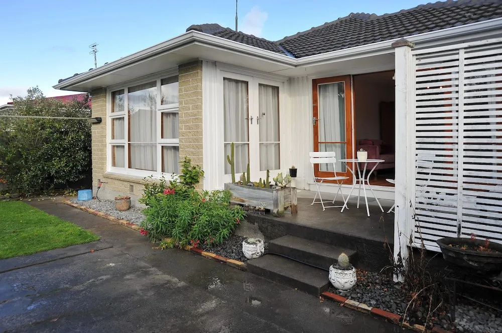 Woodbury Villa
