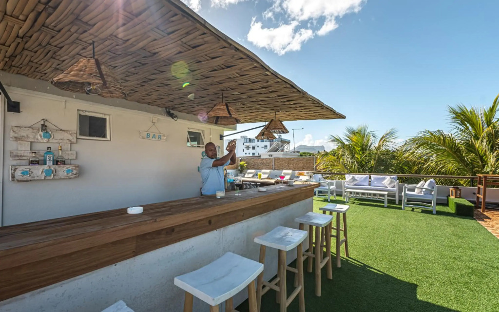 Seastar Hotel
