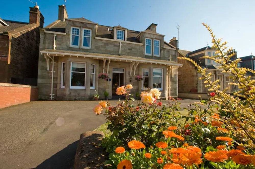 Coila Guest House