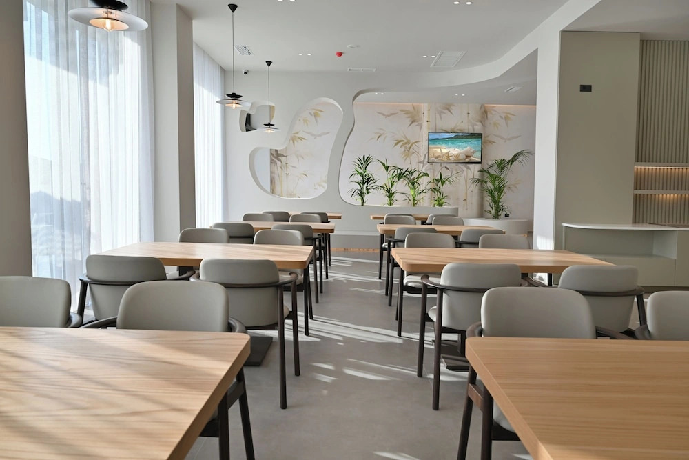 Asters Hotel