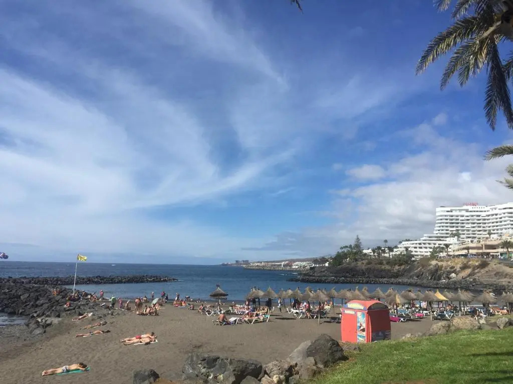 Primera línea de mar ! Wuifi y parking gratis!