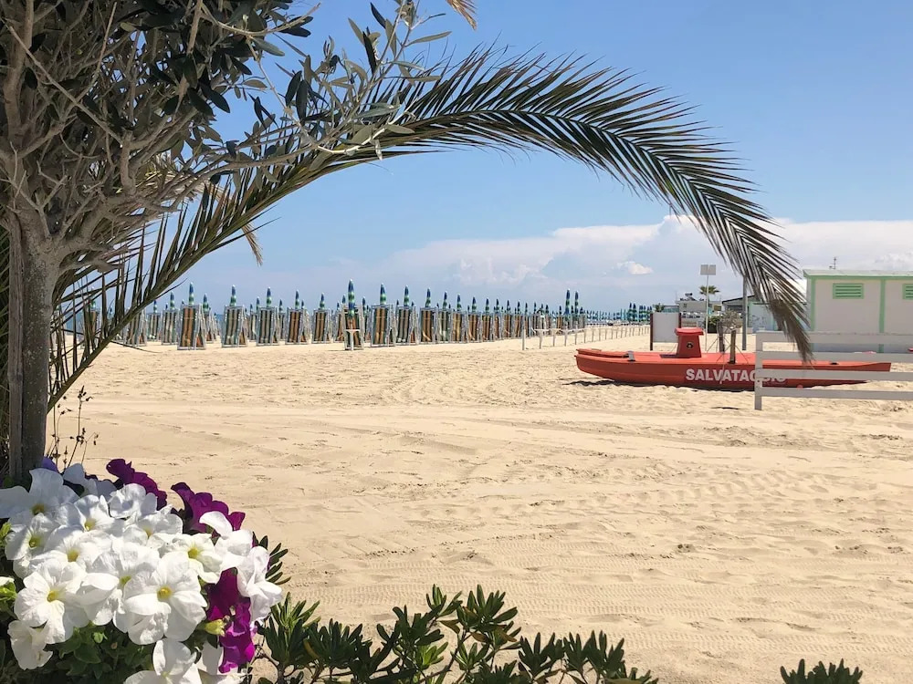 Sea View Panoramic Apartment With Terrace Wifi and Parking
