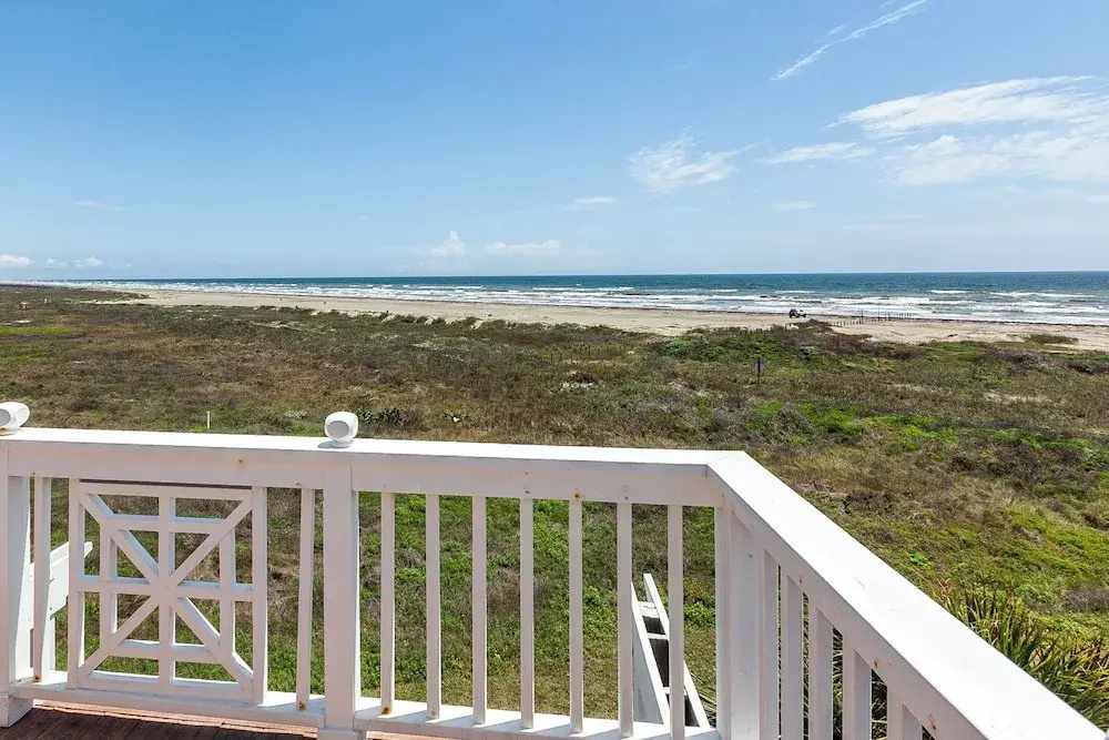 Breakers Pointe by Ryson Vacation Rentals