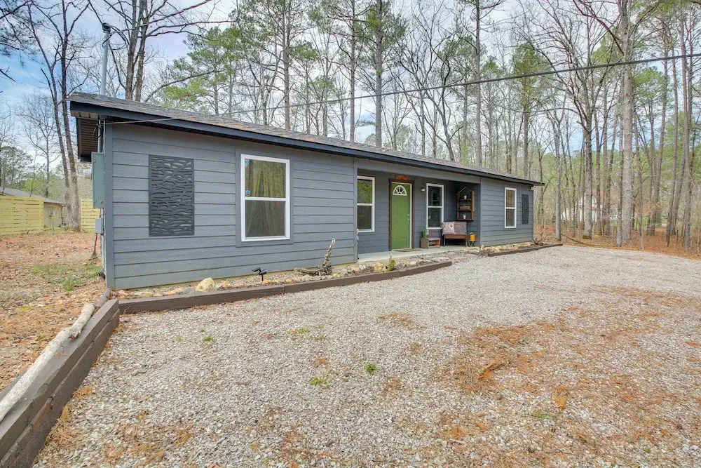 Tranquil Hot Springs Getaway Near Ouachita River!