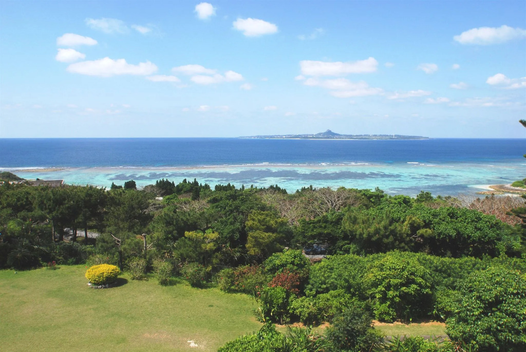 Royal View Hotel Churaumi - Closest to Churaumi