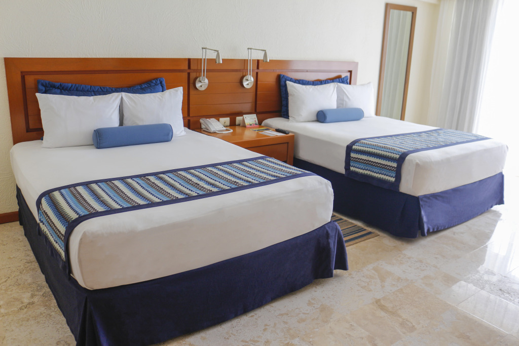Plaza Pelicanos Grand Beach Resort All Inclusive