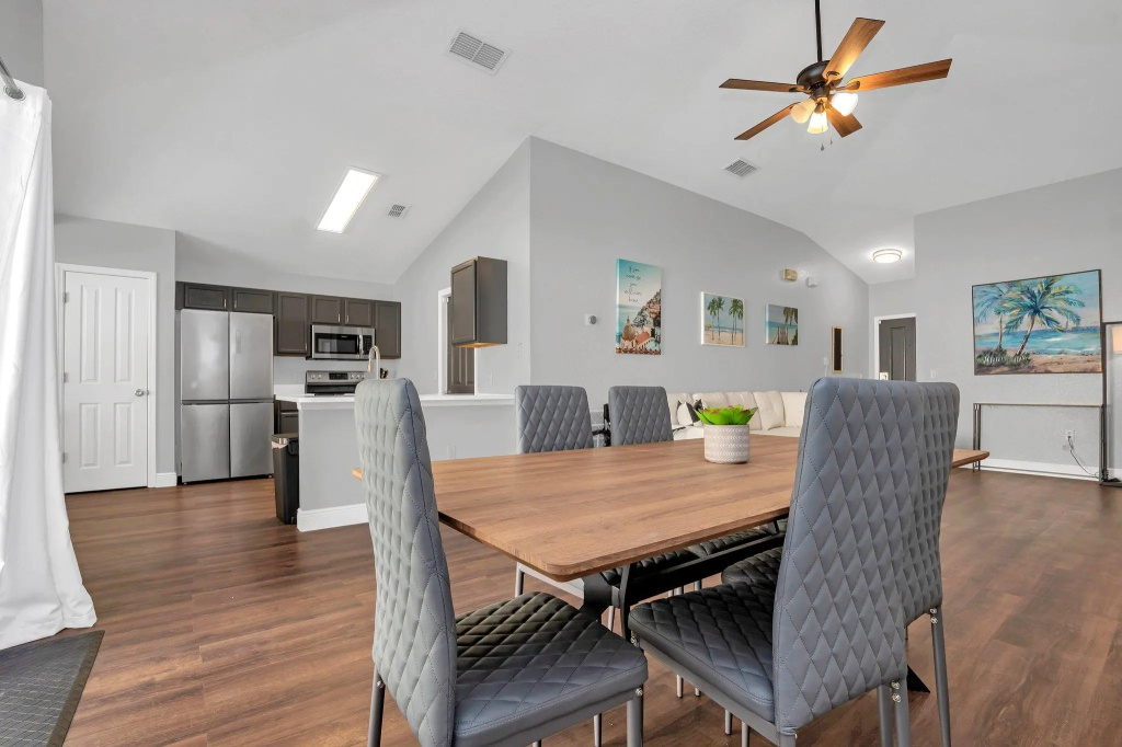 538 Reserve in Davenport