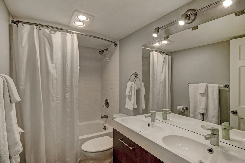 Forest Haus Condo 3 Bedrooms 1 Bathroom Condo