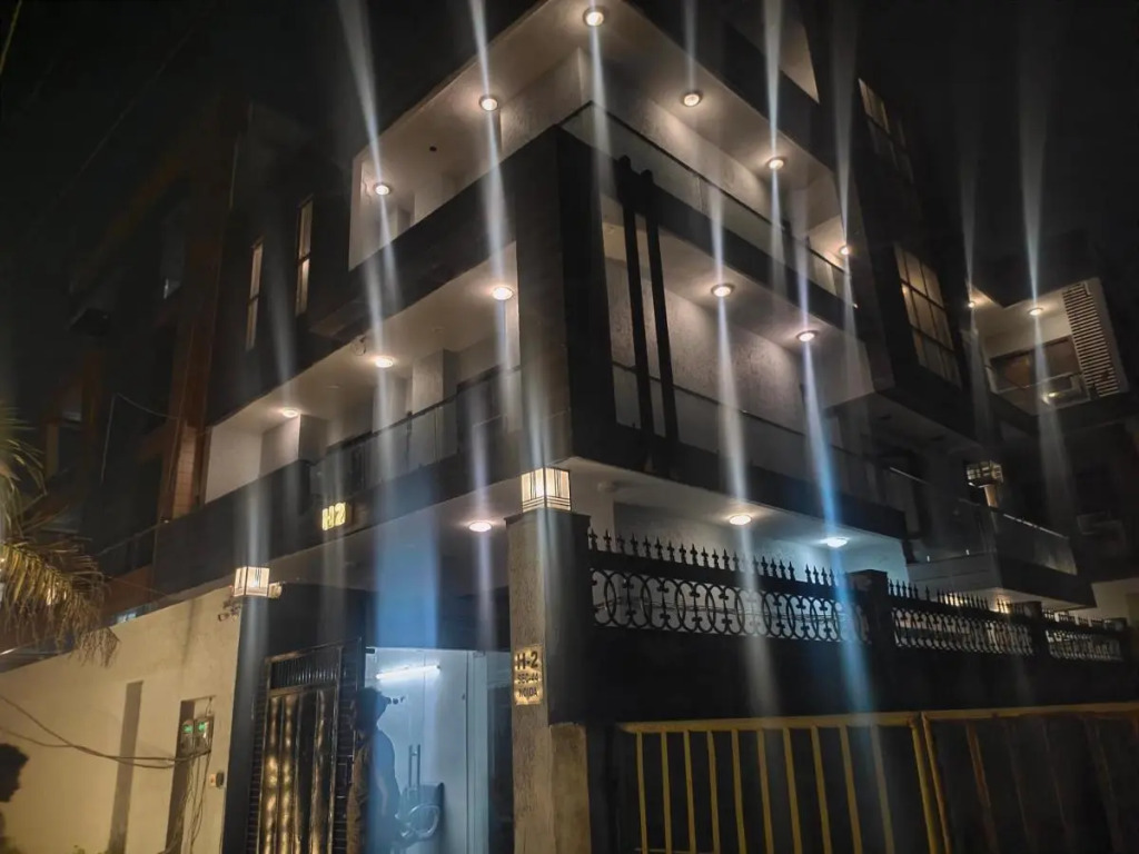 Hotel Noida Dreamz 44